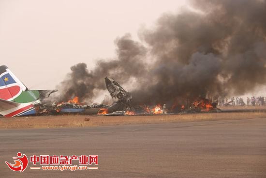 南苏丹小型客机失事 着陆时与消防车碰撞未有人死亡