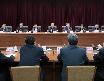 黄明强调：坚决拥护改革 支持改革 参与改革